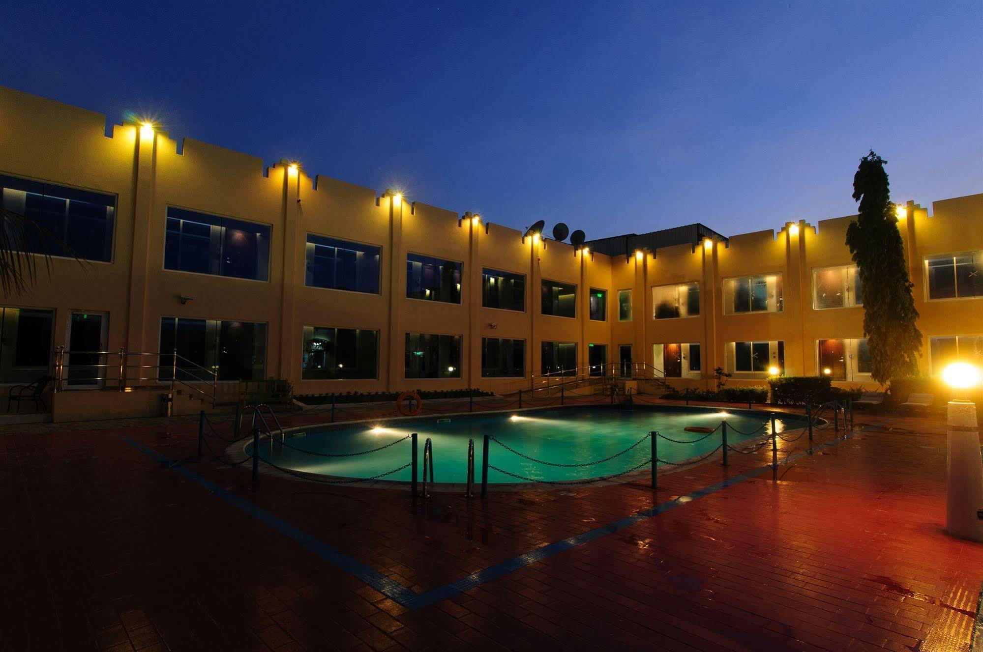 Ramee Dream Resort Seeb Exterior foto